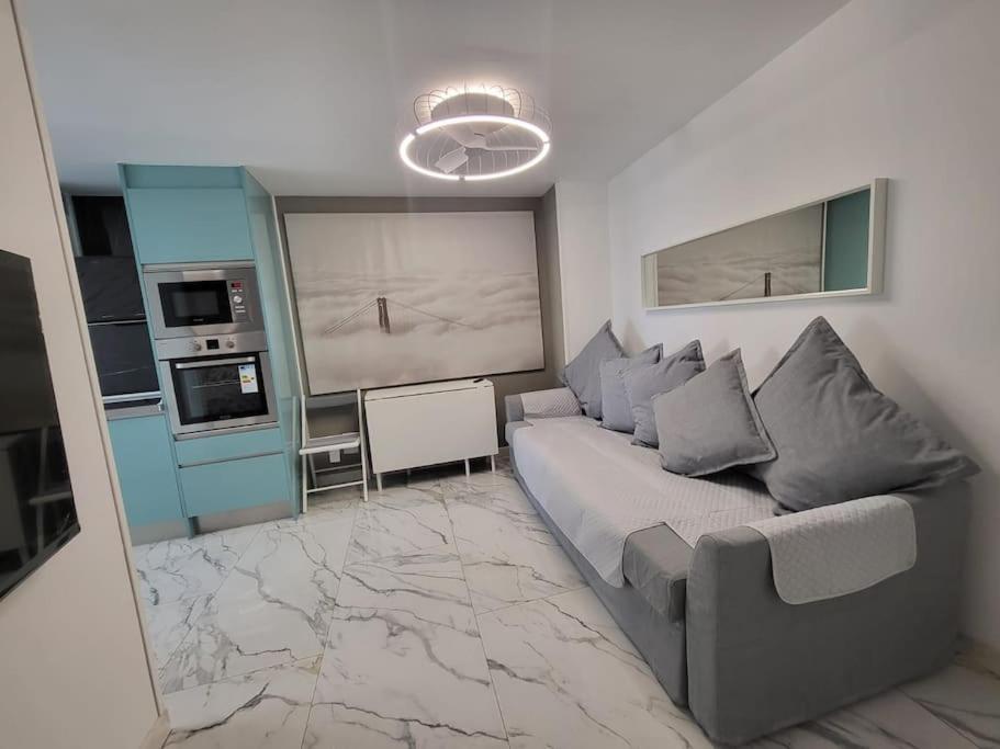 Las Canteras New 2 Bedrooms Flat At The Beach Parking Optional Las Palmas de Gran Canaria Extérieur photo