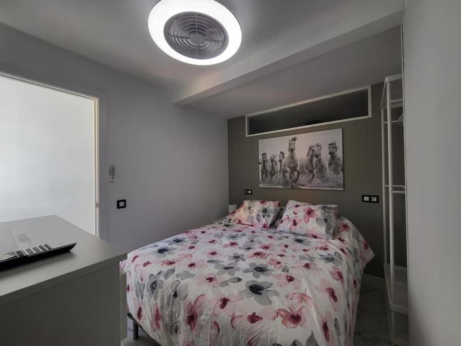Las Canteras New 2 Bedrooms Flat At The Beach Parking Optional Las Palmas de Gran Canaria Extérieur photo