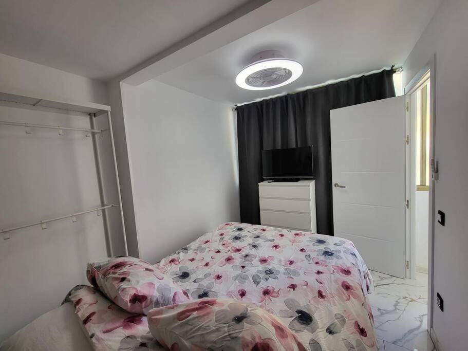 Las Canteras New 2 Bedrooms Flat At The Beach Parking Optional Las Palmas de Gran Canaria Extérieur photo